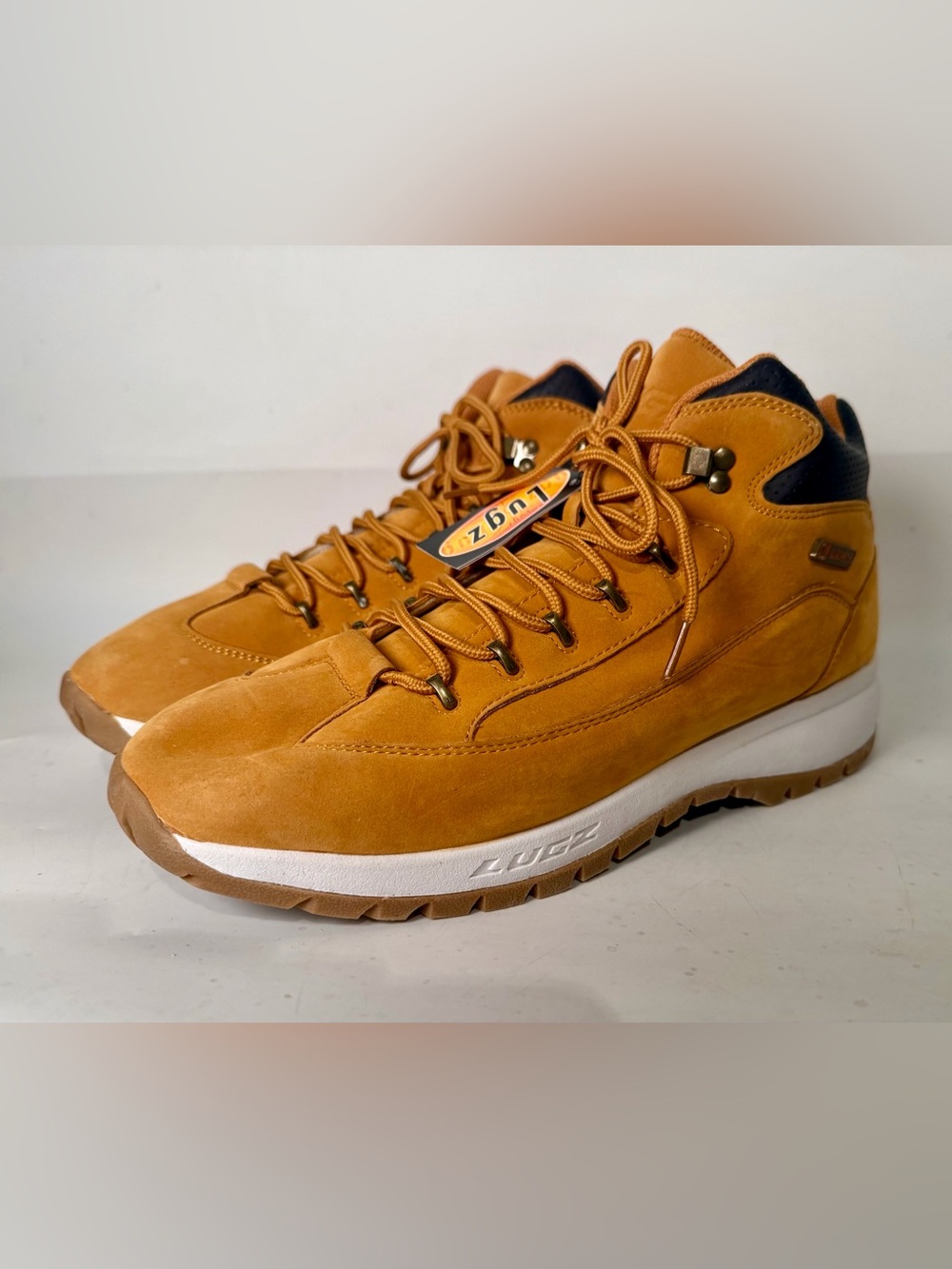 Lugz MRAPIK-7472 Rapid Chukka Sneaker Golden Wheat Bark White Gum Size 12 D Boot